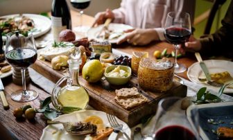 Wein und Speisen: Pairing-Tipps mit Badenhorst-Weißweinen