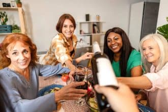 Weinwissen kompakt: 5 spannende Fakten, die jeder Weinliebhaber kennen sollte