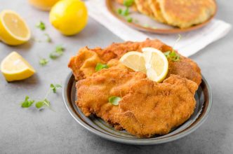Welche Weine passen gut zum Wiener Schnitzel?